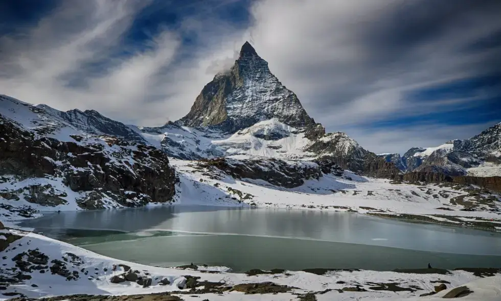 Unterwegs durch die atemberaubenden Landschaften der Schweiz: die Bedeutung der Vignette