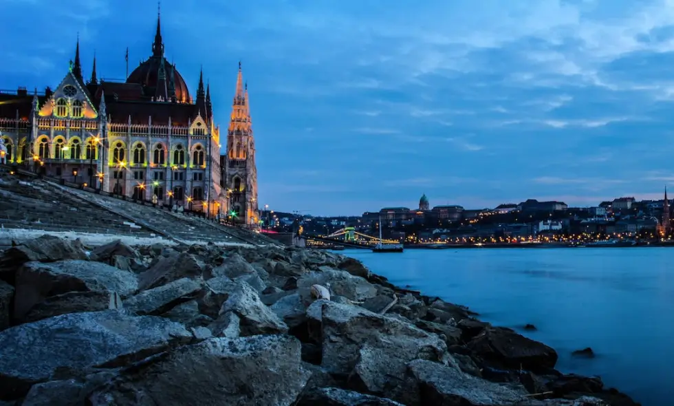 Hungarian Highways - Travel comfortably with the new online e-vignette!